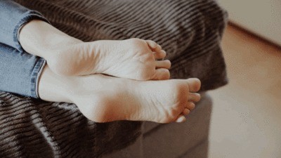 Soft Foot Rubdown – 4k