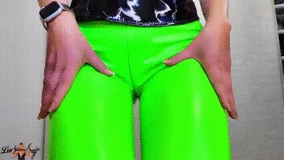 Shiny Butt And Cameltoe Worship