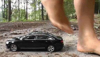 Sneakergirly Prncess – Audi Fucktoy Car