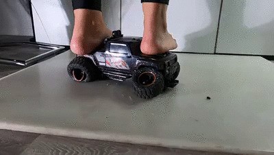 Monster Truck Mashed Into Puny Pieces