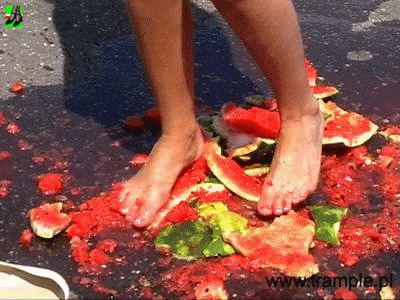 Aga Crushes Watermelon – Remastered